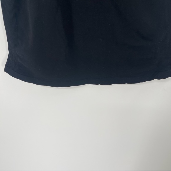 Chances R Seamless Shape Wear Black Cami Tank Top - Picture 4 of 7